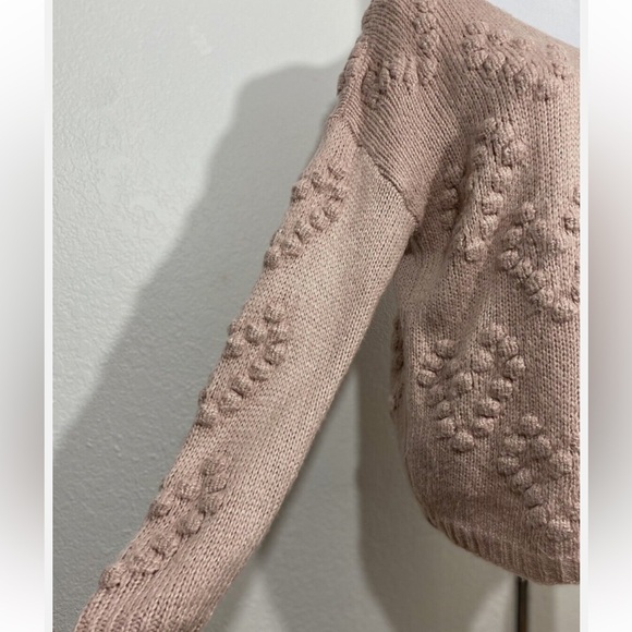 Cozy Pink Knit heart Sweater - Picture 7 of 9